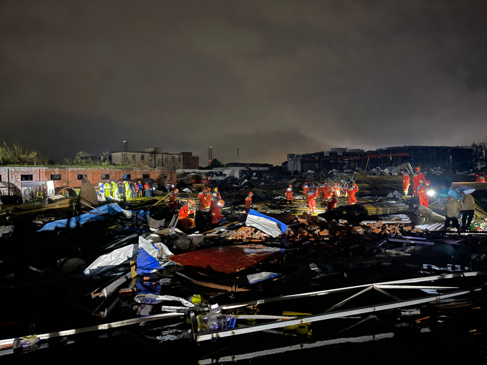 强对流天气已致湖北11人死亡 救援救灾正有序开展_腾讯新闻