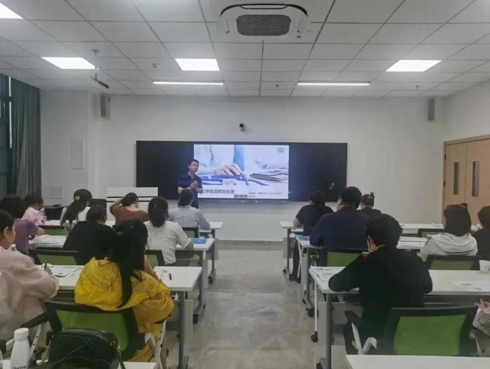 2025年人社部拟新增工种！睡眠健康管理师究竟能帮啥？