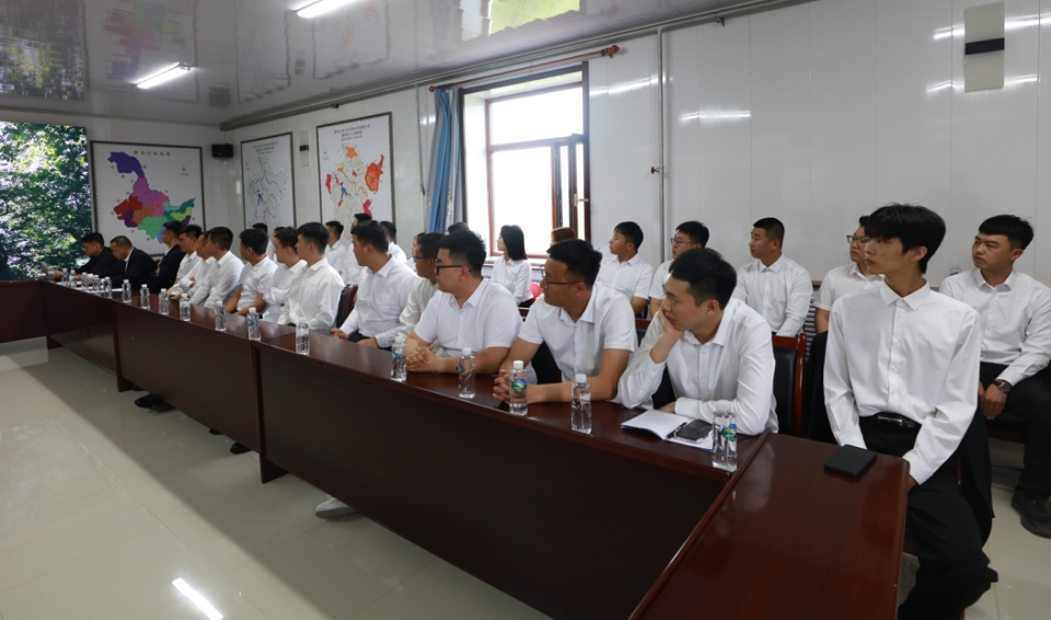 【人才强企】鹤北,山河屯:上好入职"第一课" 走稳成长