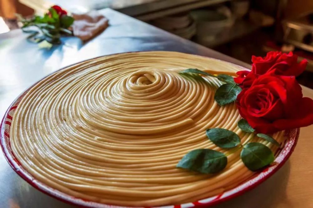 乐享云南丨美食巍山一根面