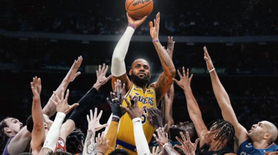 詹姆斯在下一盘很大的棋_腾讯新闻