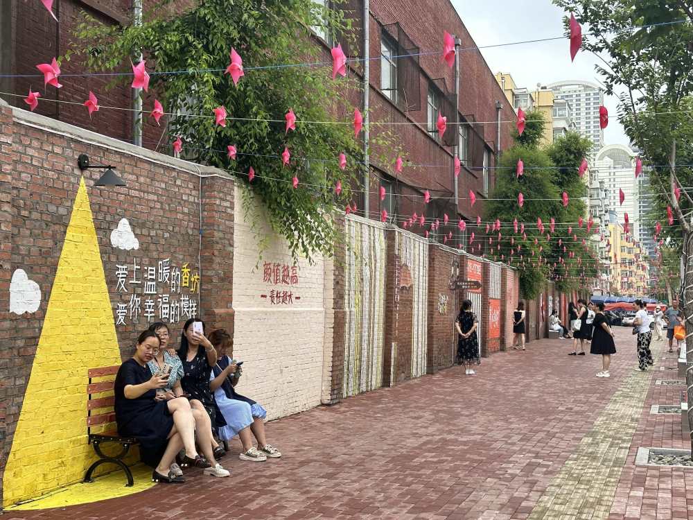 文化创意让社区颜值更高哈尔滨香坊区创意街区一线见闻
