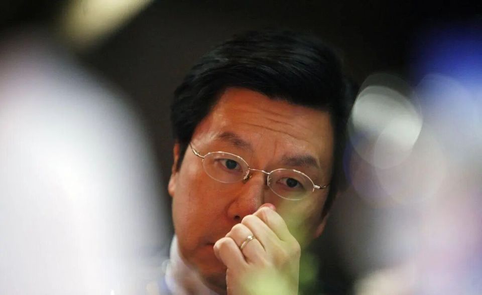64岁李开复亲自下场卖AI 他开始苦学Palantir