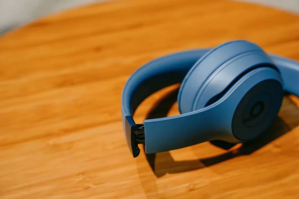 苹果新出的 beats solo 4 值得买吗?用过之后我想说