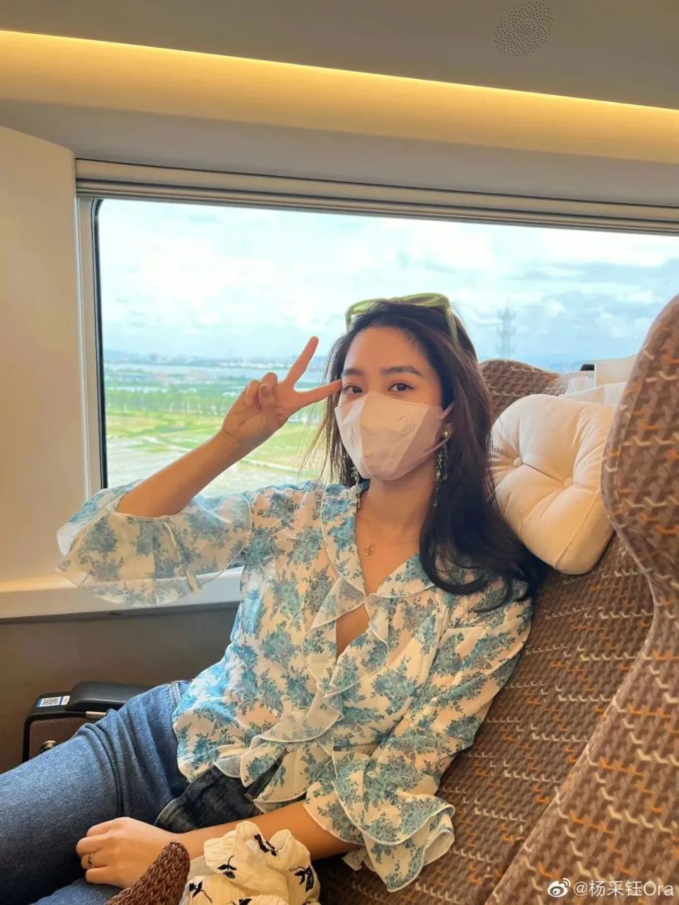 初夏的千金法式风,就看钟楚曦,杨采钰