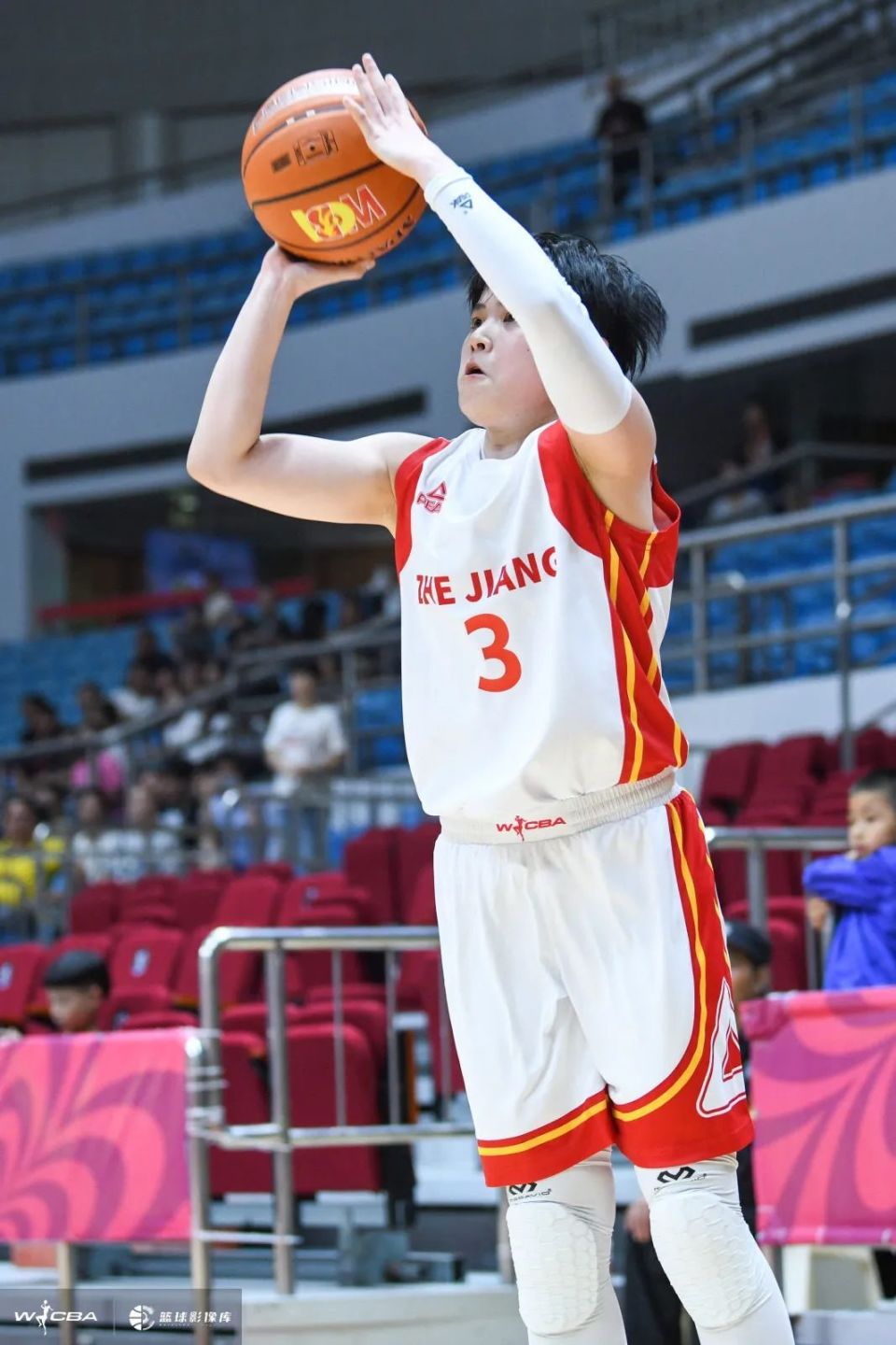 【WCBA联赛】第八轮｜浙江稠州银行77-86不敌北京首钢首侨_腾讯新闻