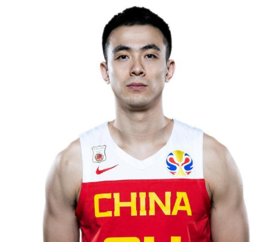 中国男篮队长,赵继伟发声:不会让球迷失望,一定要取得最好成绩-腾讯