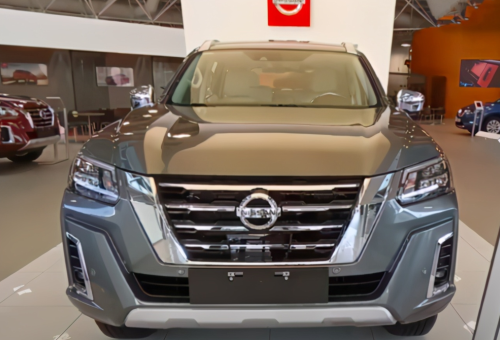 疑似2025款"途达"曝光,装甲包围覆盖,升级2.5t柴油机