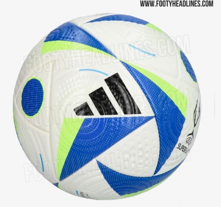 2024年欧洲超级杯比赛用球曝光:配以绿色和蓝色的三角形图案