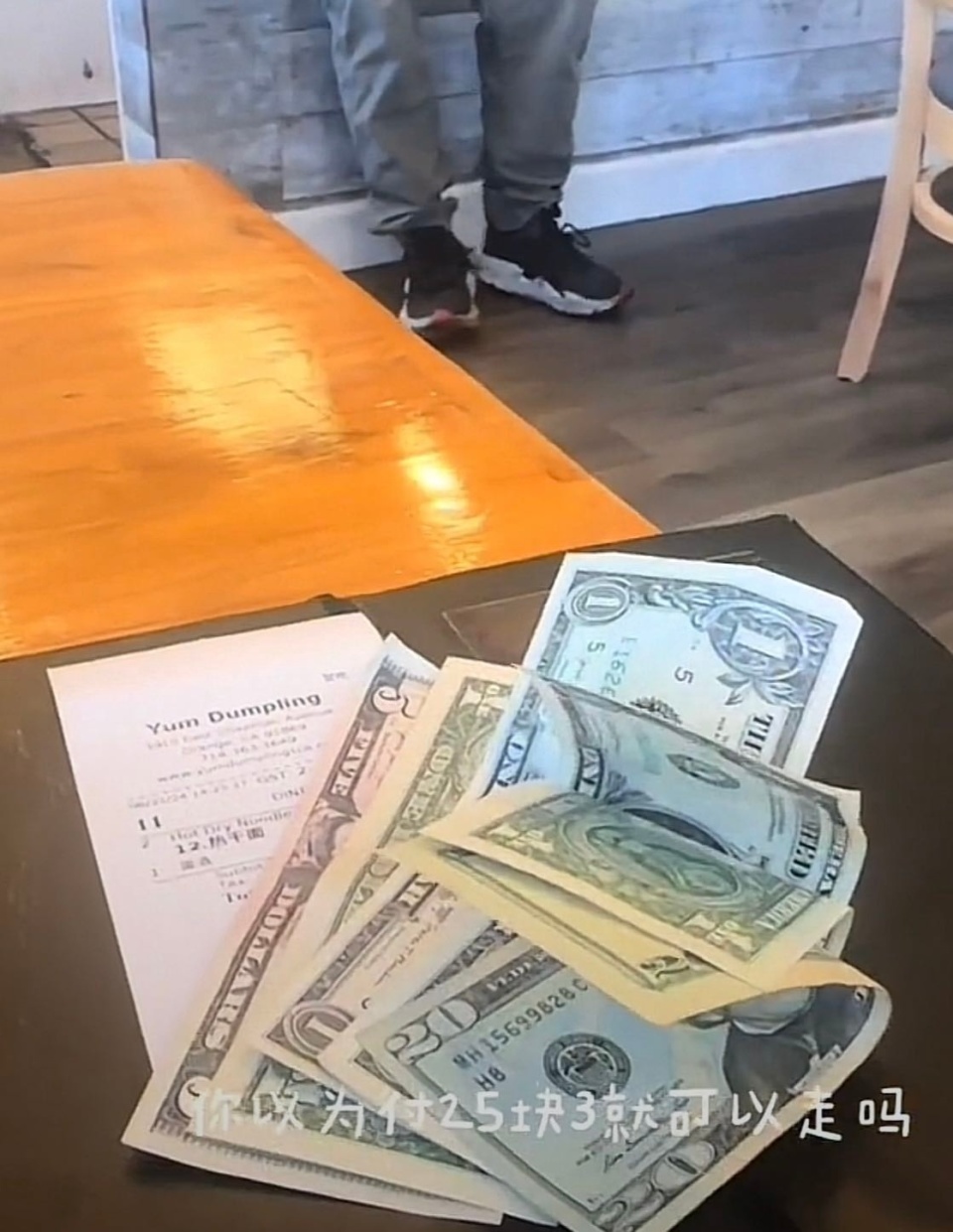 武汉5块钱的热干面在洛杉矶卖70多块，老板：挣美元花美元，店里有时一个月亏一两万美金-腾讯新闻