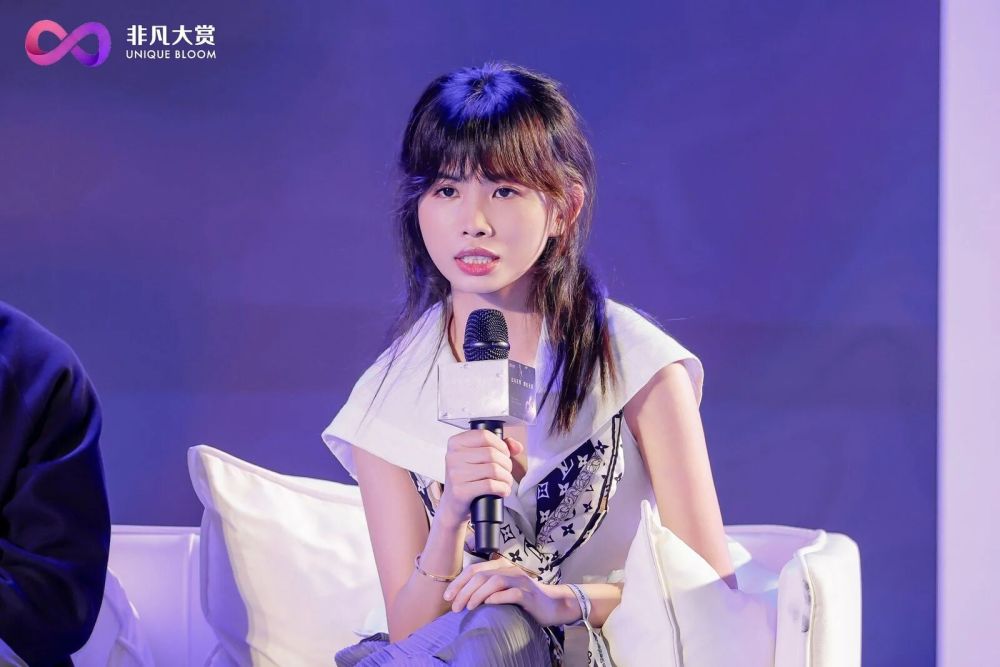 AI硬件出海，活下来的都在做减法 · 原文图片 4