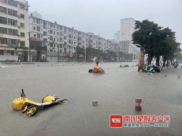 特大暴雨来临，警觉与应对