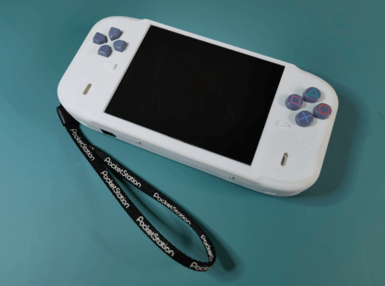 非模拟器大神纯手工打造ps掌机原生运行ps1游戏