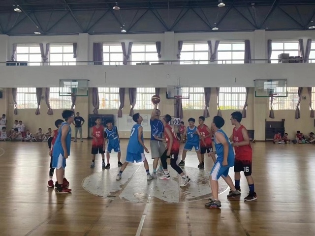校园足球点燃青春 上海以体育赛事赋能学生健康成长