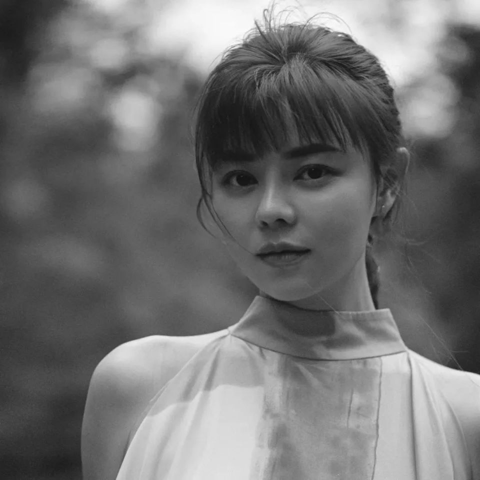 "钢琴女神"陈萨指尖下的音乐盛宴——倾听古典之声,感受艺术之美!