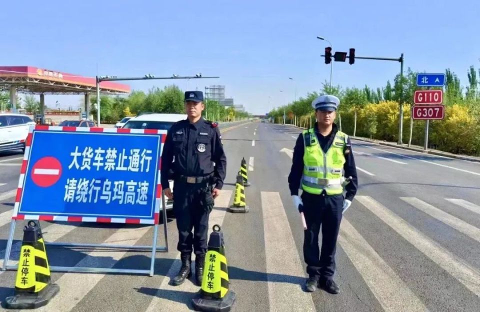 宁夏交警拉网式排查整治交通安全隐患