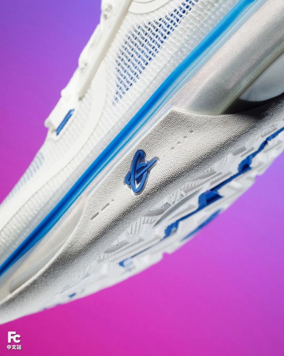 这个月最让人惊喜的新鞋,没准是这双._腾讯新闻