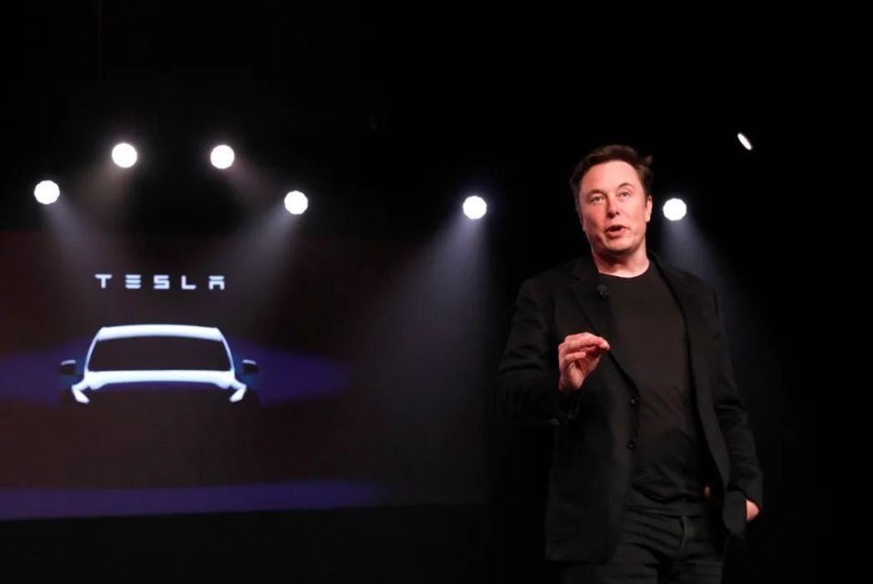 641