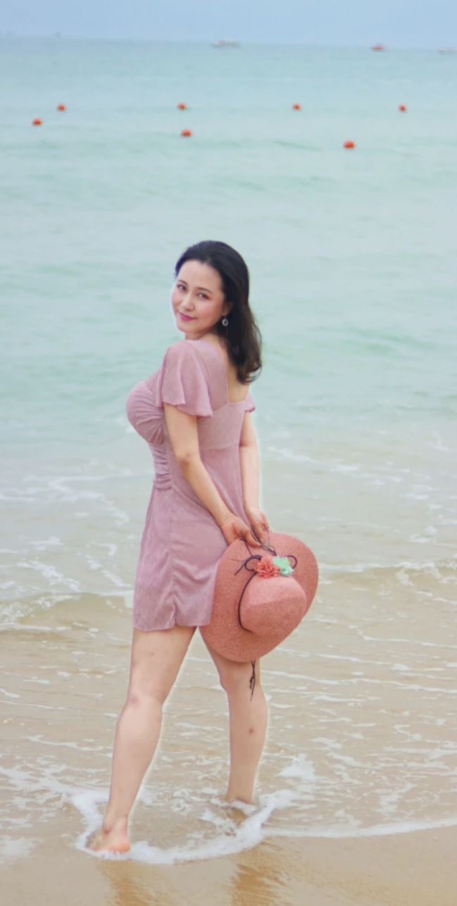 《雍正王朝》全剧最美郑春华,扮演者武晔不光长得漂亮身材也好辣