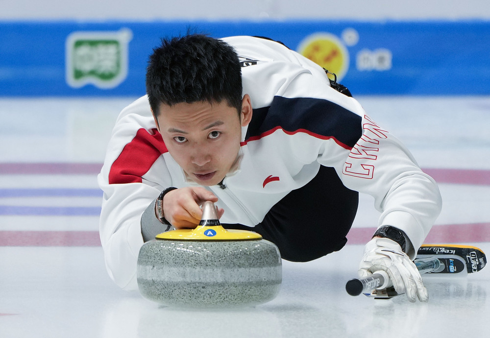 冰壶公开组男子铜牌赛黑龙江队获季军