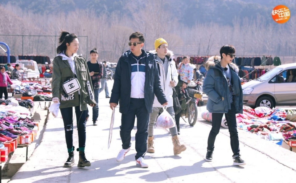 黄磊正面回应停办《向往》,休息是假怕砸招牌是真,两年后可重启_腾讯