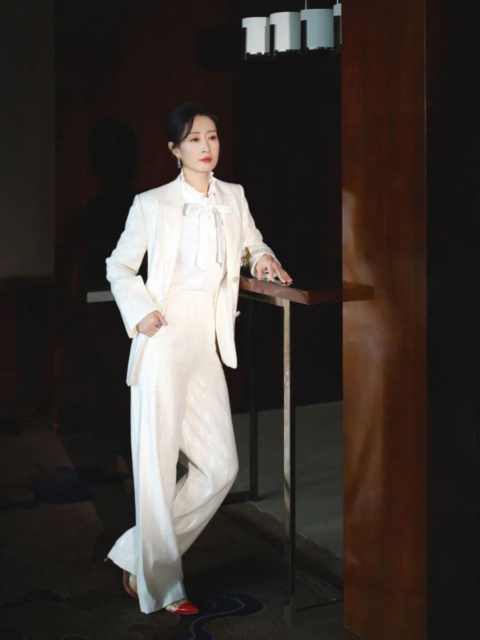 刘敏涛今日亮相雪花秀京东直播间