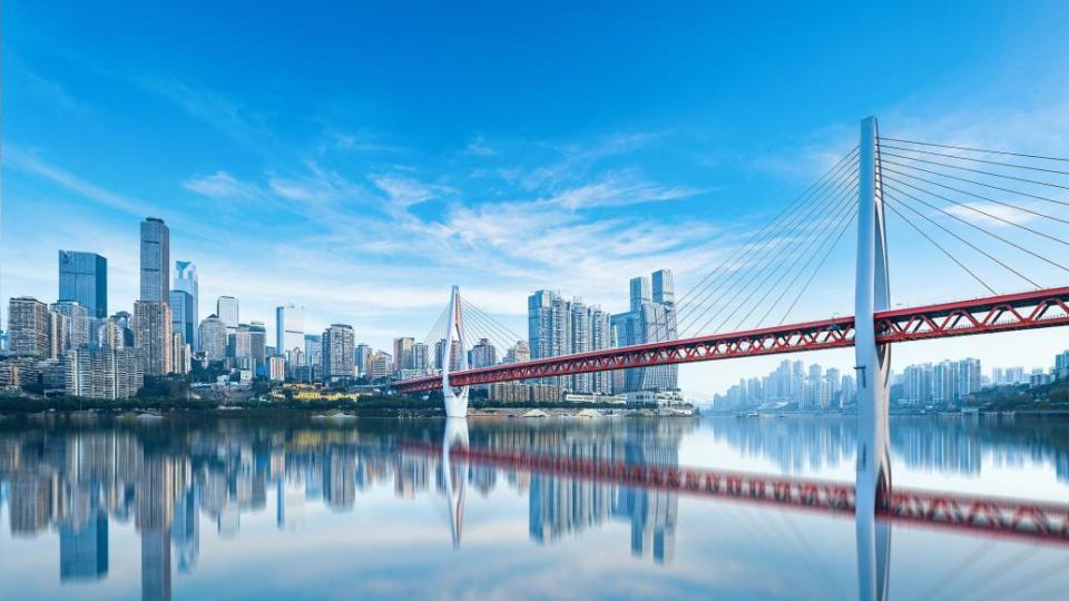 重庆将深化跨境产业链供应链合作,打造向西向南国际贸易中心