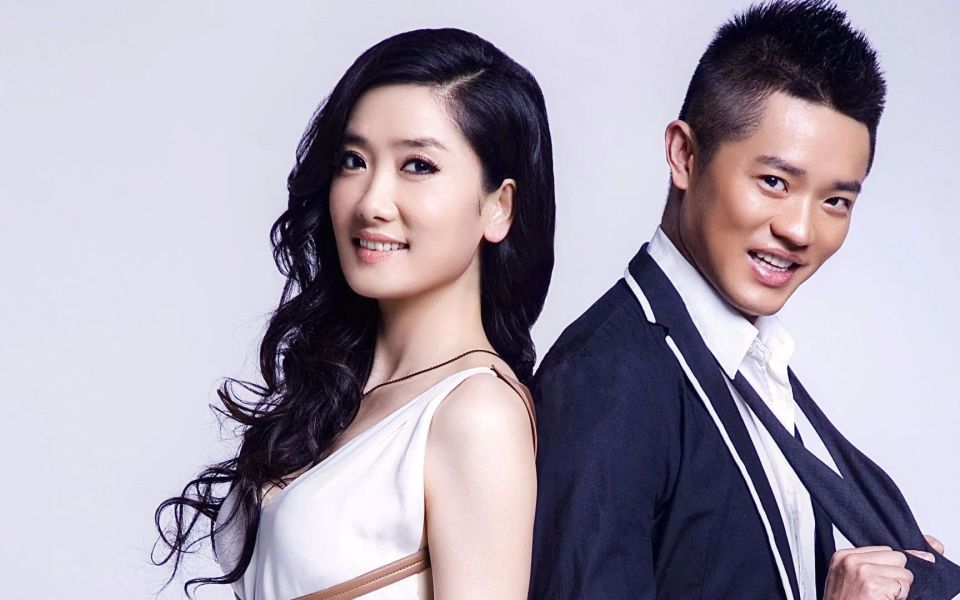 一次,唱片公司老板找到玲花:给你500万,你抛弃曾毅跟我走_腾讯新闻