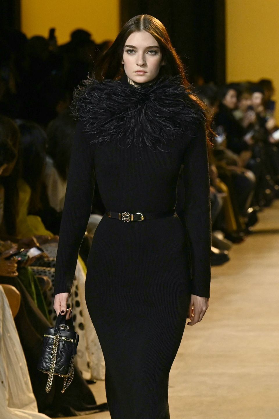 巴黎时装周——elie saab品牌时装秀_腾讯新闻