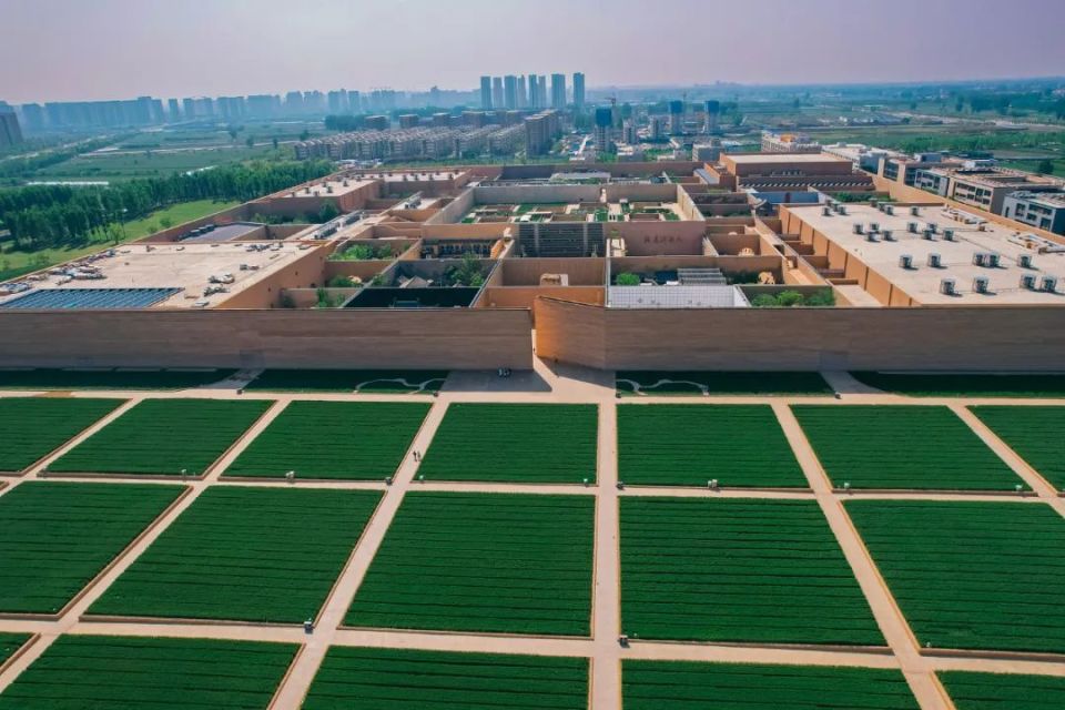 (图源:视觉中国)从目前来看,只有河南·戏剧幻城似乎做到了.