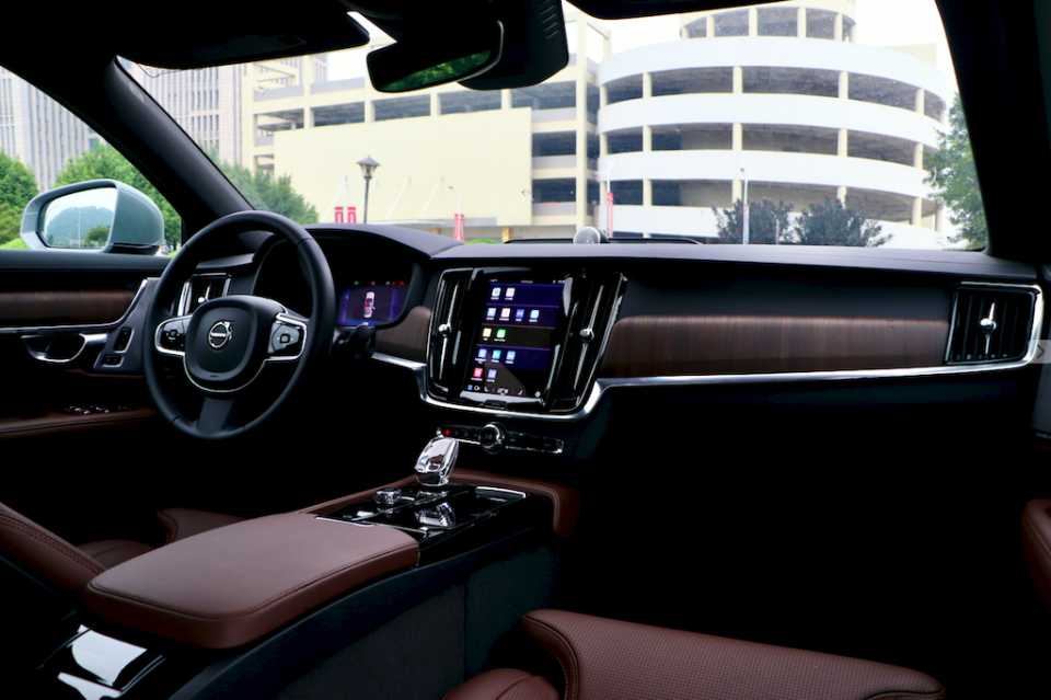 来看看真正的"环保先锋"沃尔沃s90 t8_腾讯新闻