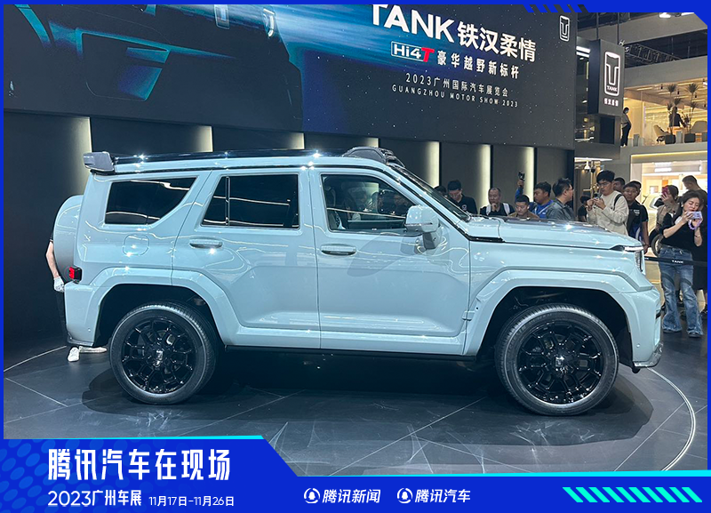 11月17日讯,在2023广州车展上,坦克700 hi4-t限定版车型亮相并开启