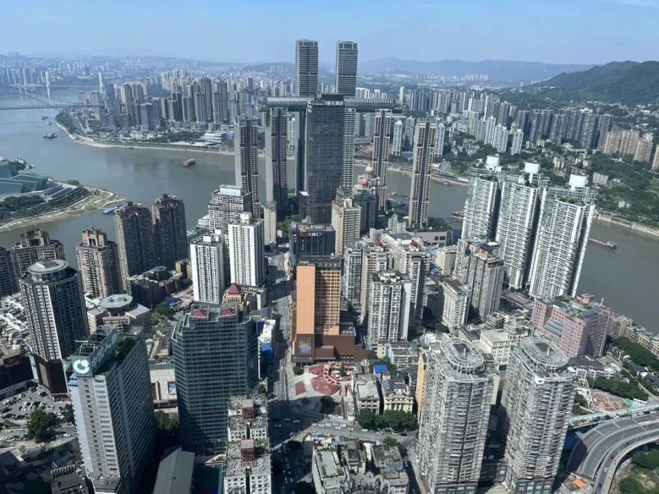 重庆腾讯大厦图片