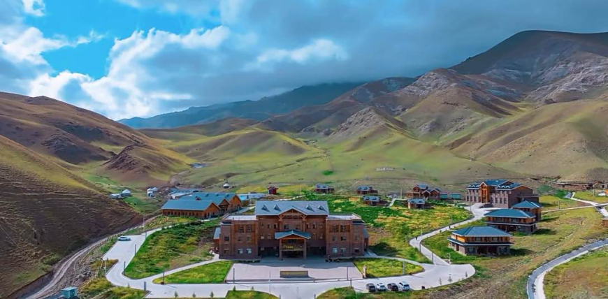 温泉变金汤蒙医化金丹西北康养秘境新疆博州温泉县