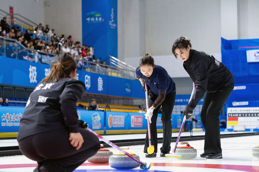 中国冰壶女队队员图片
