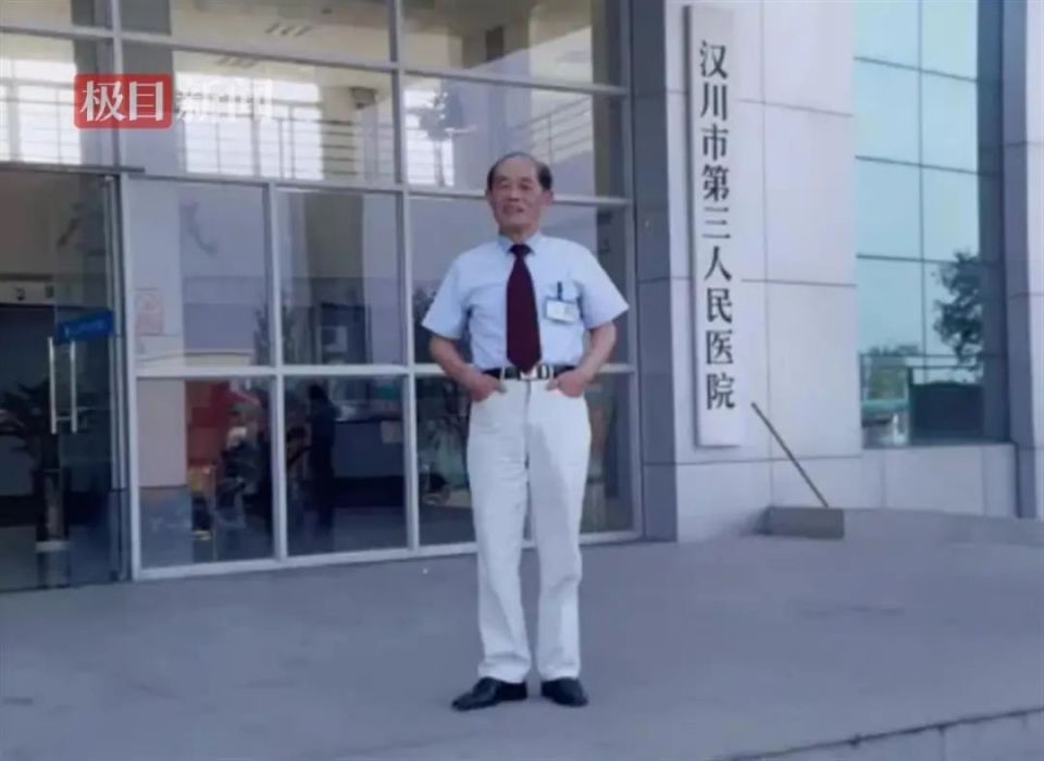 悲痛,他走了,将遗体捐献给了母校