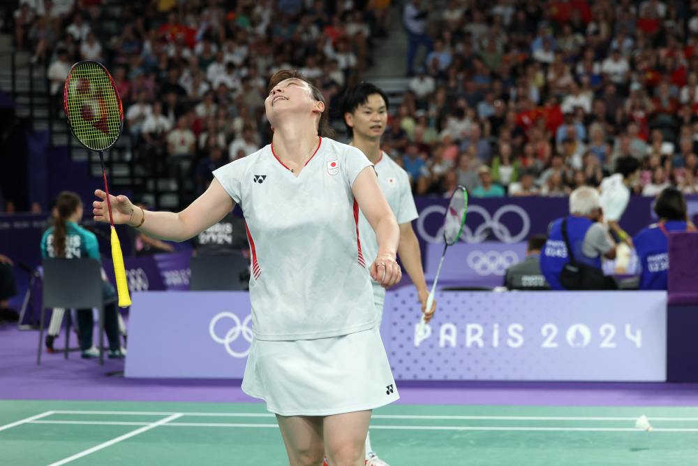 新华社记者 陈斌 摄8月1日,中国组合郑思维(右)/黄雅琼在比赛中庆祝