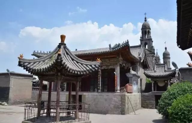 6 呼延村这是一个古老的村落,其历史可以追溯到北宋时期,村名就是以