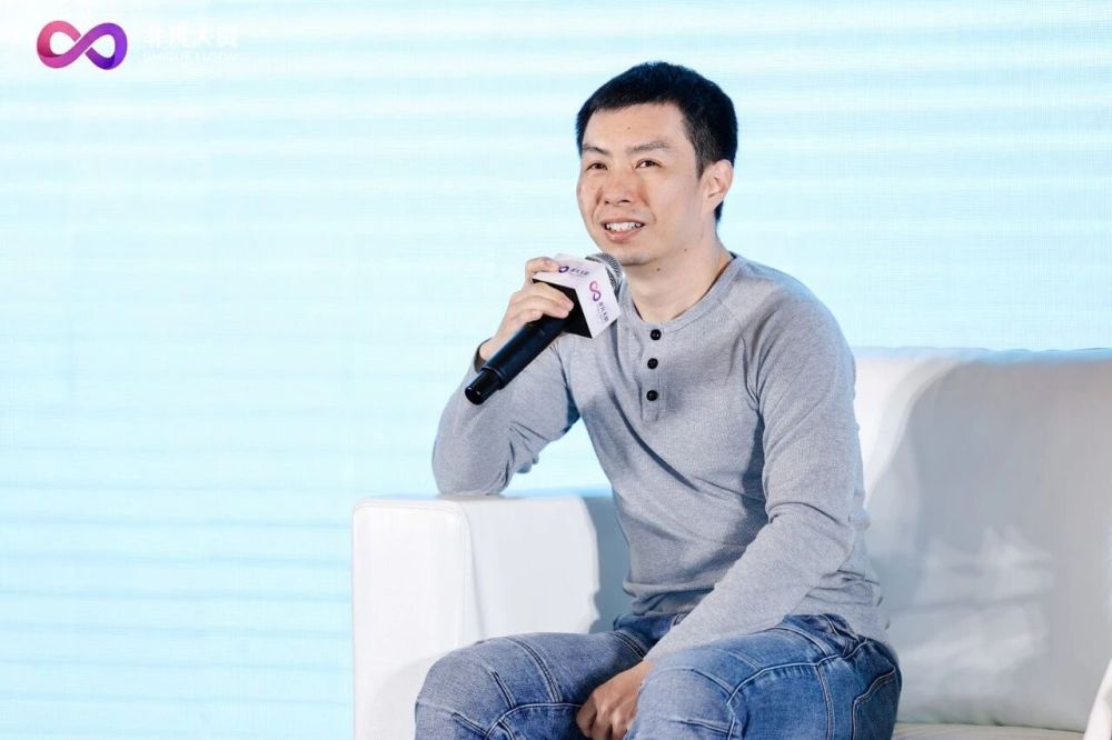 AI把内容打成白菜价之后，出海赚钱的都是什么人？ · 原文图片 1