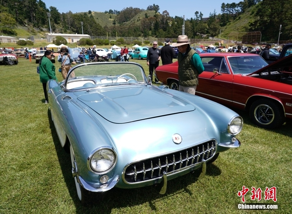美国北加州举办老爷车展