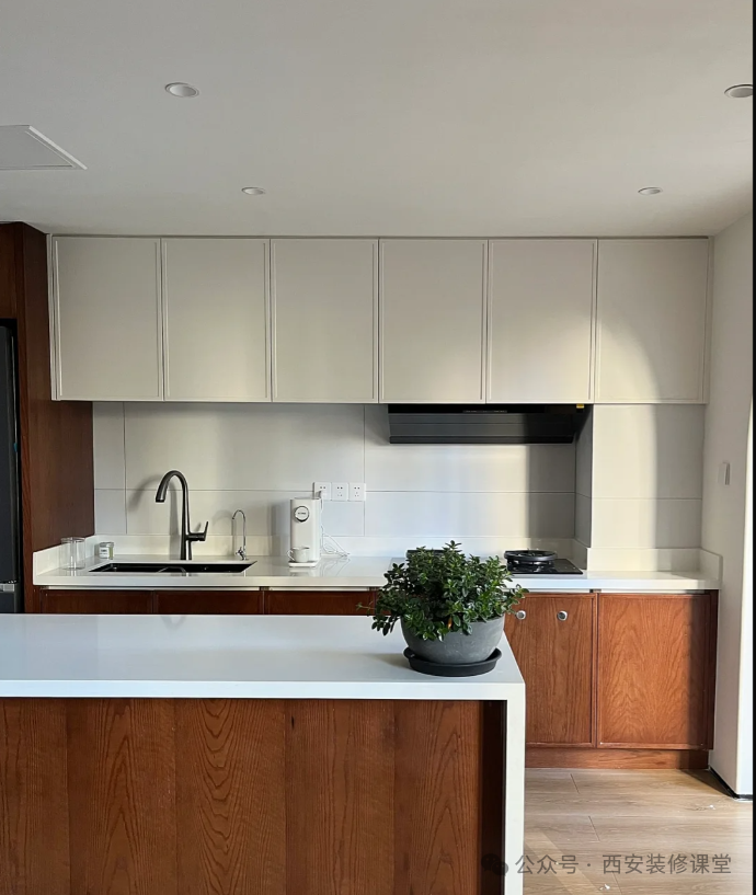 橱柜柜门当然不止平板,更多样式可以做7