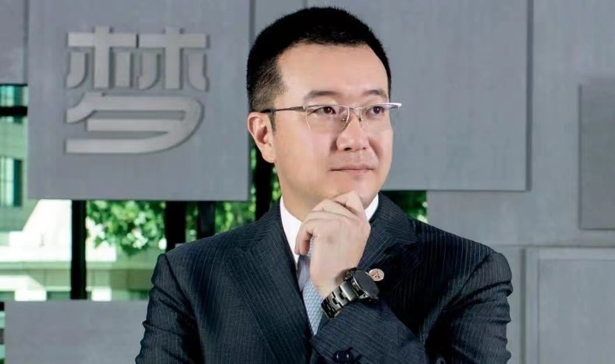 "酒二代"闫凯境接棒!