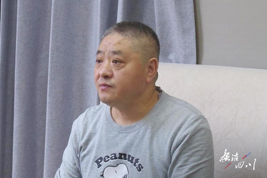 落马官员忏悔:靠贪腐过上好日子就像吃免费的糖,感觉不到甜_腾讯新闻