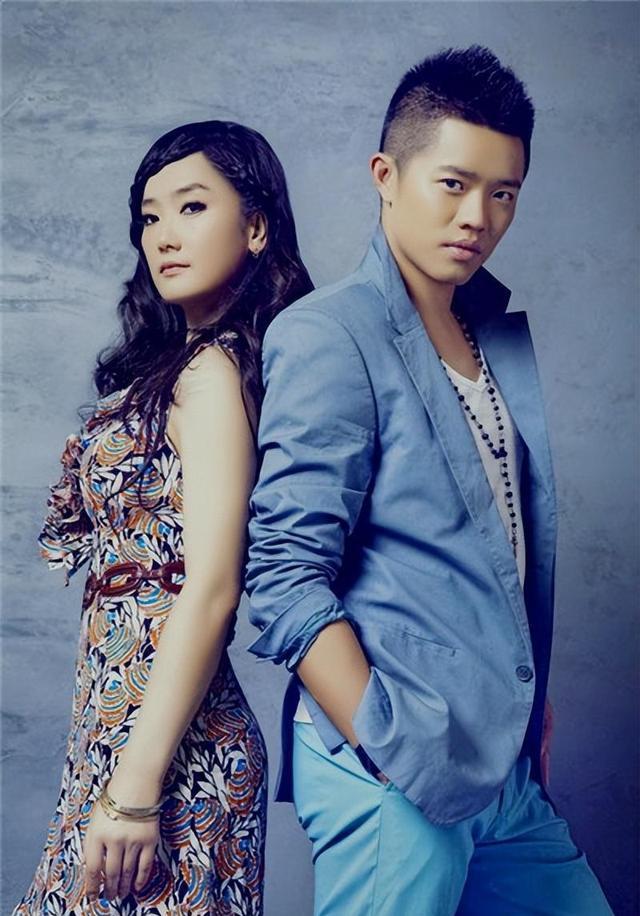 凤凰传奇官宣鸟巢演唱会势要燃翻这个夏天