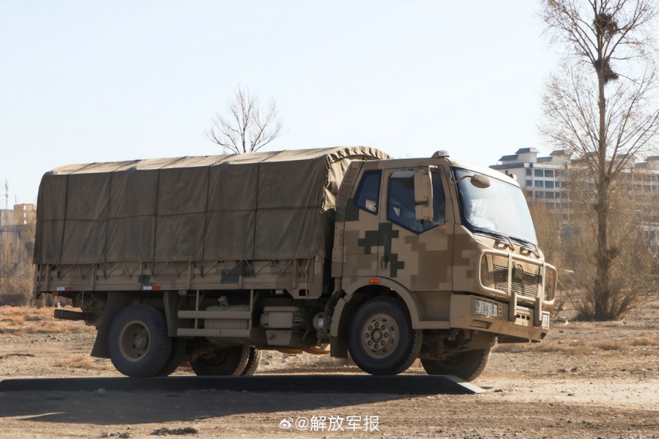 直击军车驾驶员复训现场