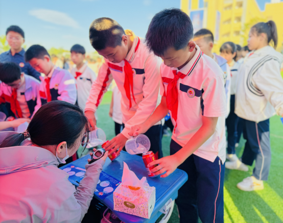 阅读点燃科学梦想 | 厦门市翔安区逸夫小学第四届科技节启动《知识就