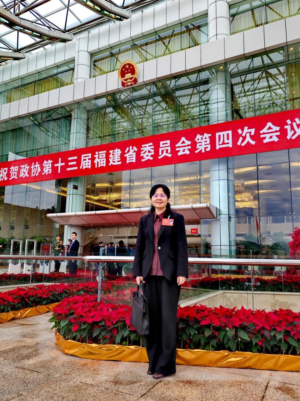 福建省政协委员冯火珠：推动客家文化IP从“观光打卡”向“深度体验”升级_腾讯新闻