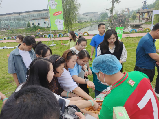 "夏日和烧烤更配哦"江西交通广播&潮台969我们一起去烧烤活动圆满落幕