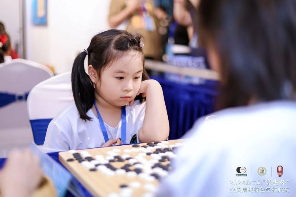 围棋少年"棋"聚宝安