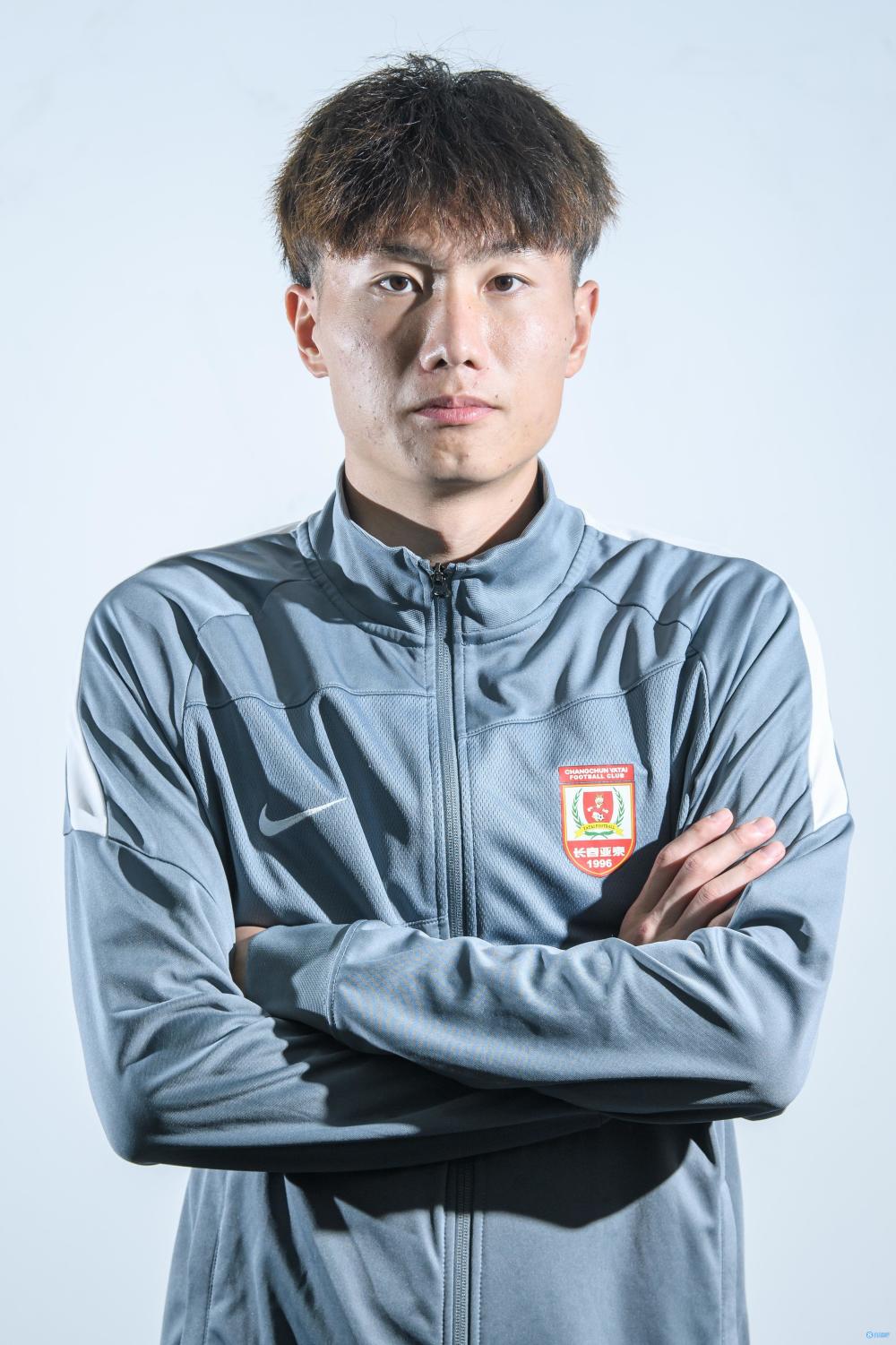 亚泰小将白雪松自宣离队:亚泰像家一样,把青春奉献给了亚泰